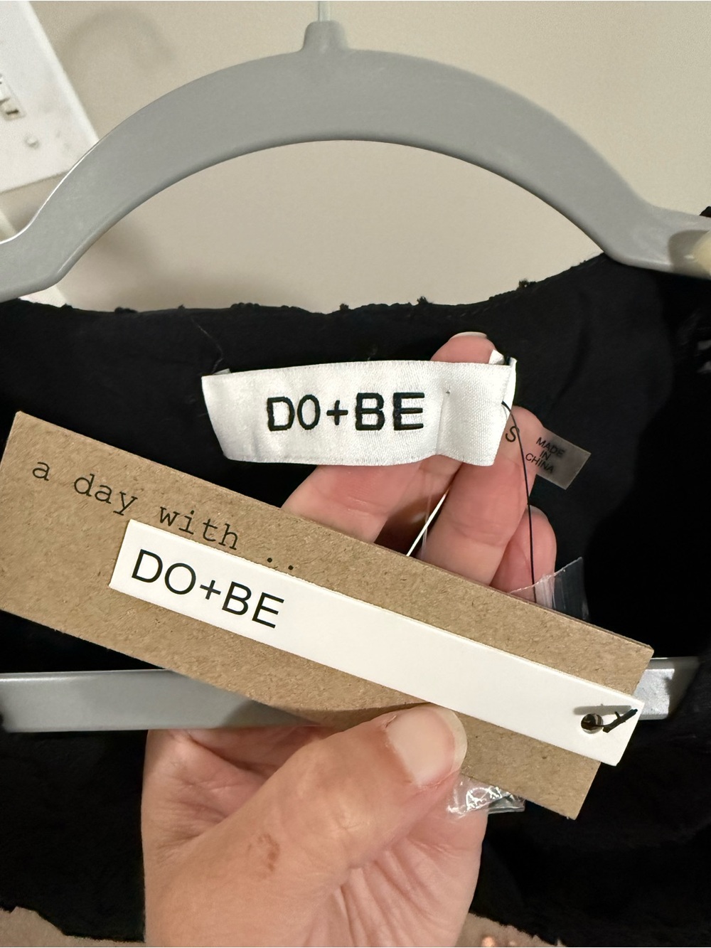 DO+BE Black Textured Puff-Sleeve Wrap Top - Picture 3 of 3